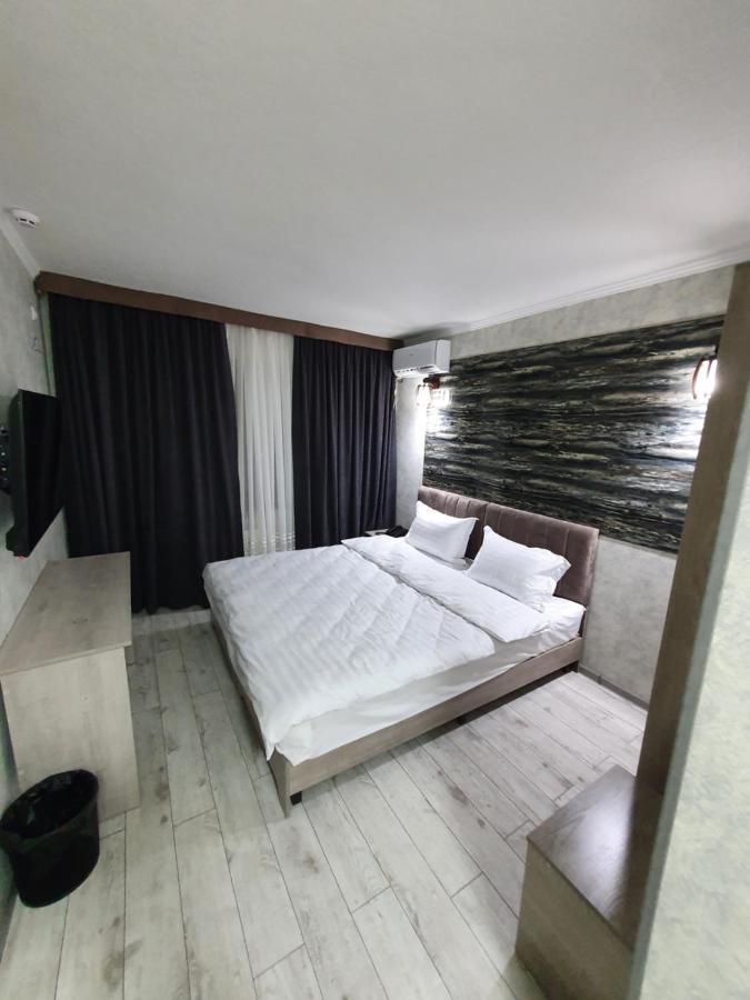 Artist Regenci Hotel Ташкент Экстерьер фото
