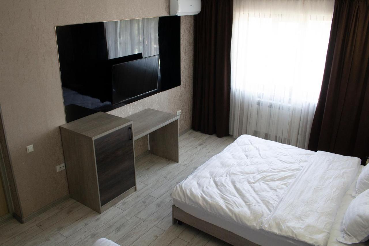 Artist Regenci Hotel Ташкент Экстерьер фото